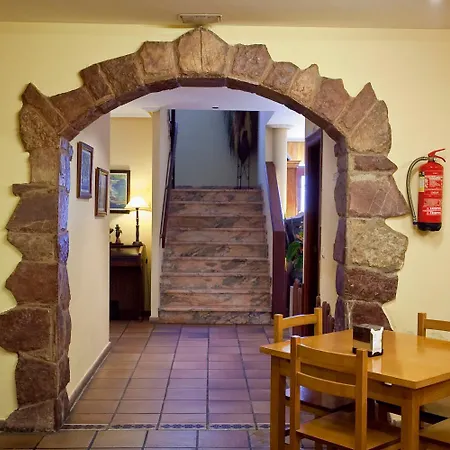 Hospederia Calzadas San Vicente De La Barquera