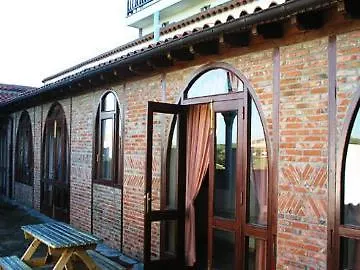 Konukevi Hospederia Calzadas